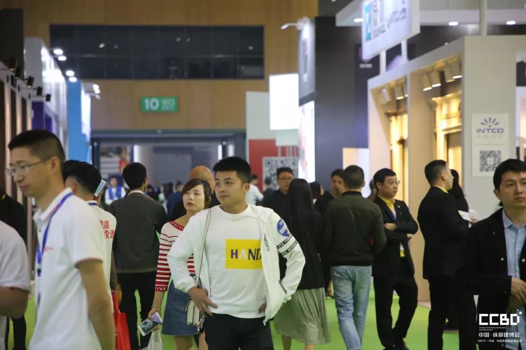 會聚·展智·新未來 ——2019第十九屆成都建筑及裝飾材料博覽會隆重開幕!(圖4) 會聚·展智·新未來 ——2019第十九屆成都建筑及裝飾材料博覽會隆重開幕!(圖4)